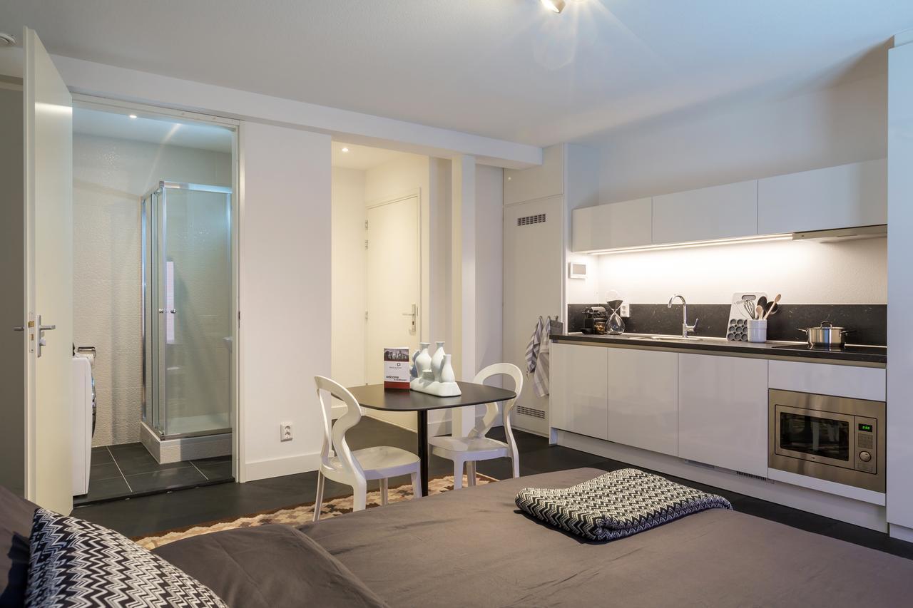 Apartment Book &